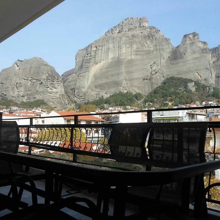 Meteora Panorama At The City Center 卡兰巴卡 外观 照片