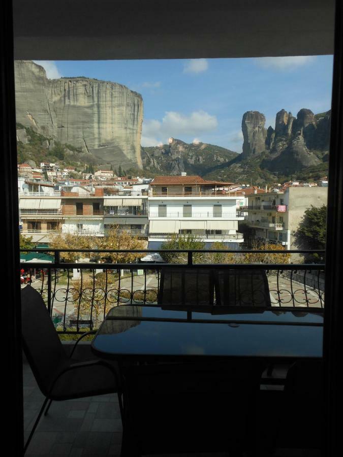Meteora Panorama At The City Center 卡兰巴卡 外观 照片